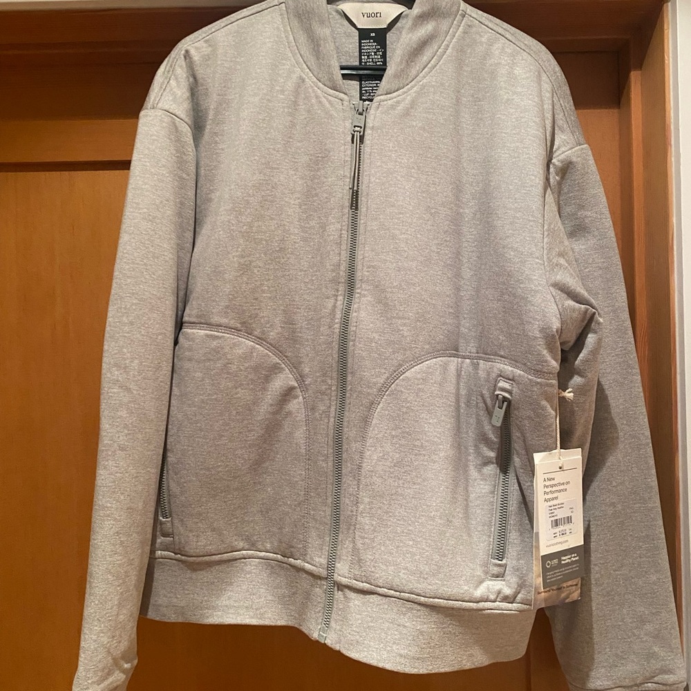 NWT Vuori Halo bomber